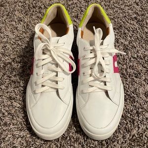 Womens 10 Lucky brand sneakers